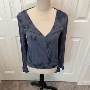American Eagle size S top